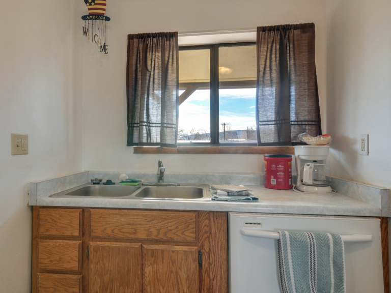 full kitchen